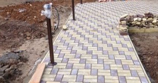 Укладка тротуарной плитки под ключ в Новошахтинске в октябре
