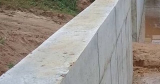 Строительство подпорной стенки из бетона в Новошахтинске в октябре